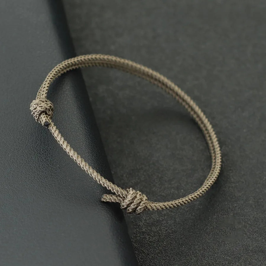 Minimal Knot Armband